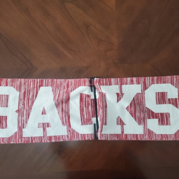 Arkansas Razorback Scarf - Picture 3 of 8